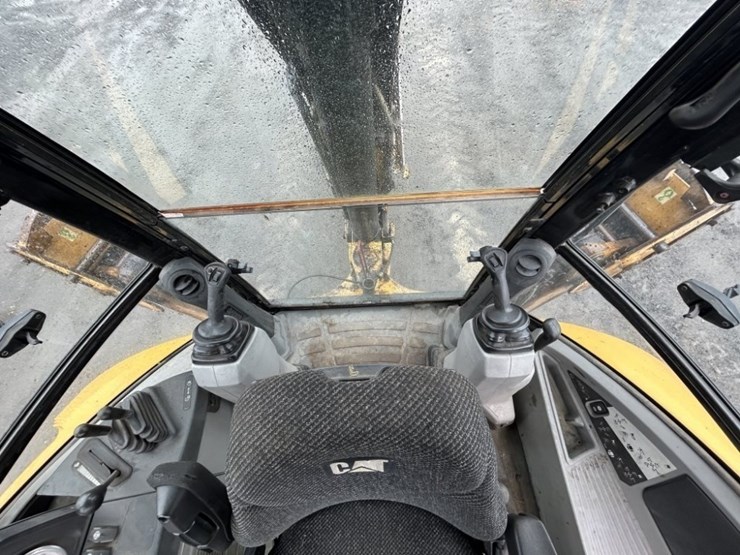 2006-caterpillar-420e-it-image-14