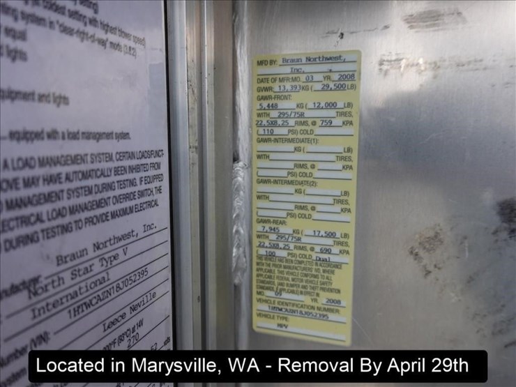 2008-international-7400-image-40