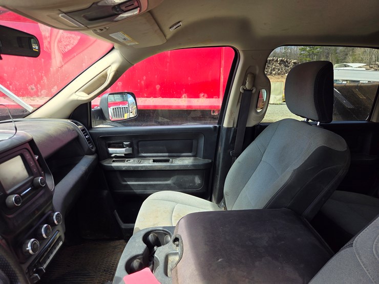 2019-dodge-3500hd-image-48