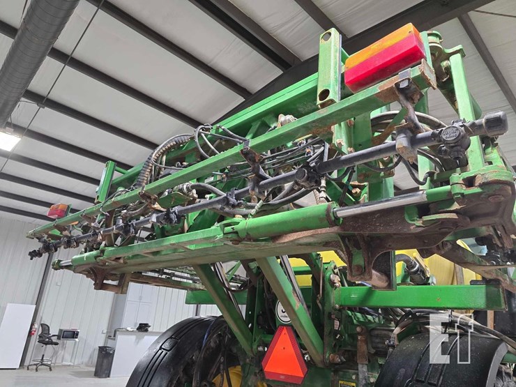 2011-john-deere-4630-image-28