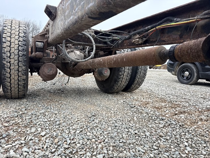 2009-international-4300-sba-image-48