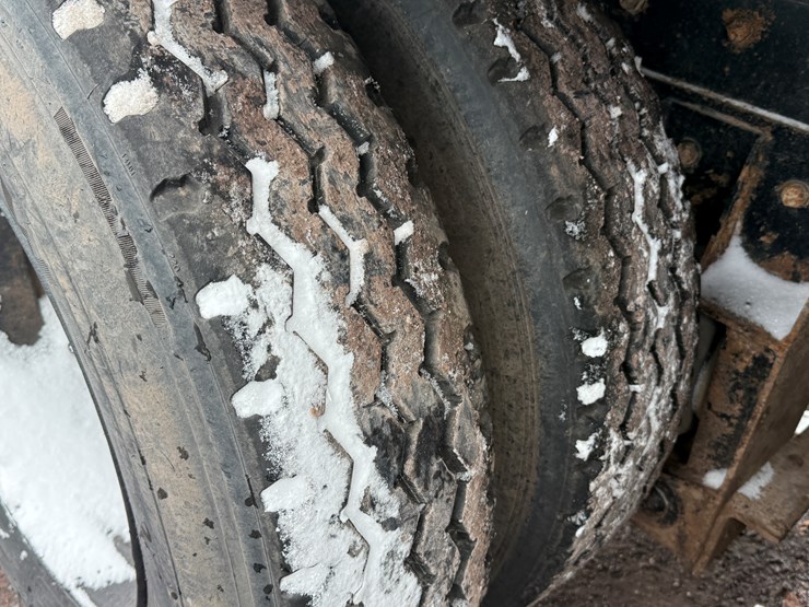 #1056-•-1989-mack-quad-axle-dump-truck-image-70