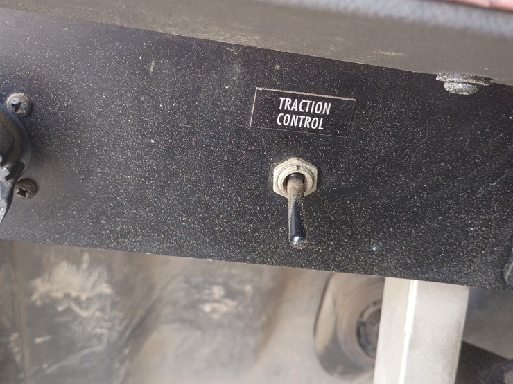 2000-international-9200i-image-49