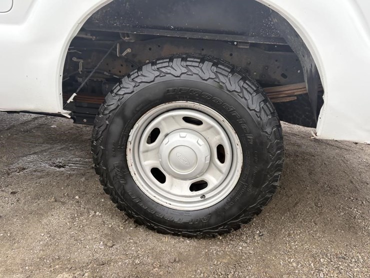 2011-ford-f250-image-5