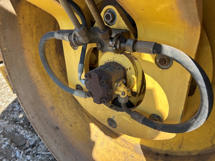 2007-bomag-bw138ad-image-14