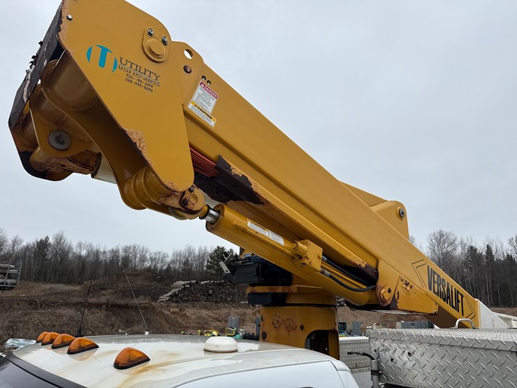 2015-ford-f550-image-61