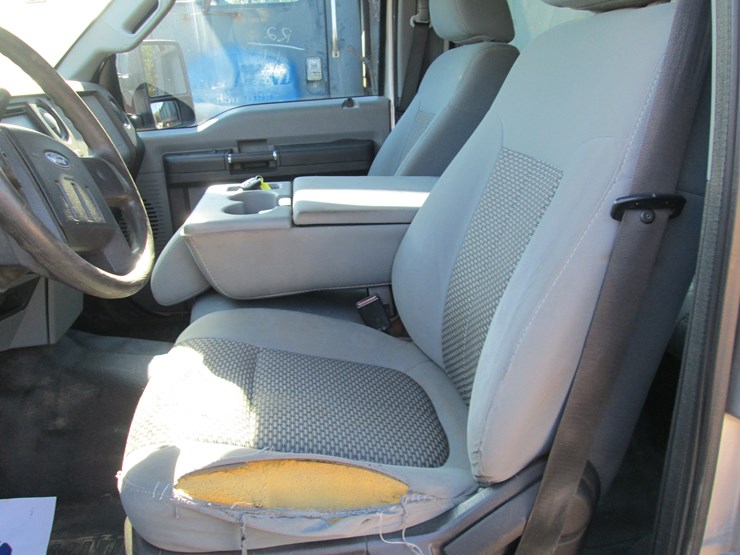 2011-ford-f250-image-30