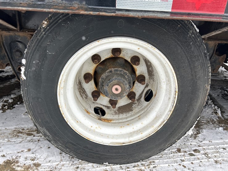 2020-massey-ferguson-8-image-40