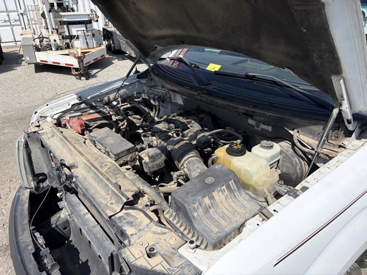 2013-ford-f150-image-9