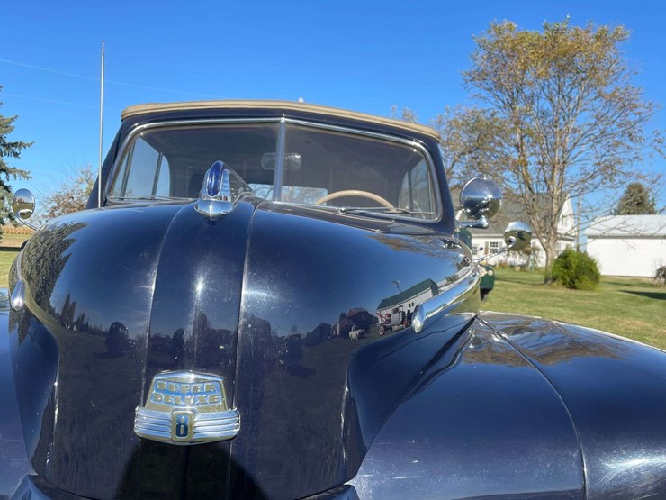 1948-ford-super-deluxe-convertible-image-16