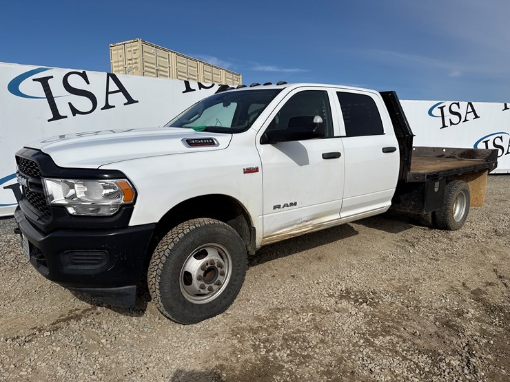 2019-dodge-3500hd-image-1