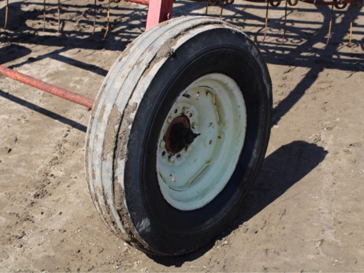 new-holland-55-image-14