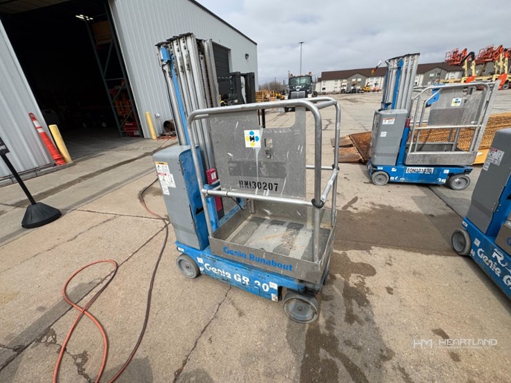 2013-genie-gr20-image-3