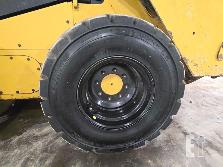 caterpillar-262d3-image-27