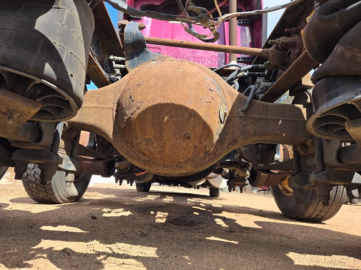 2012-international-prostar-image-27