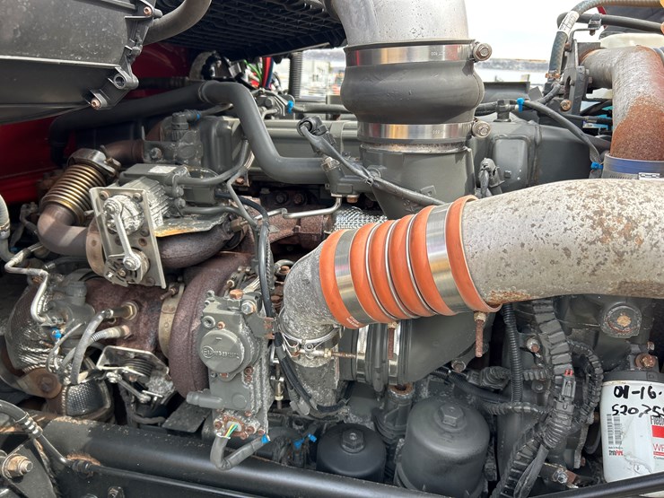 2015-kenworth-t680-image-49