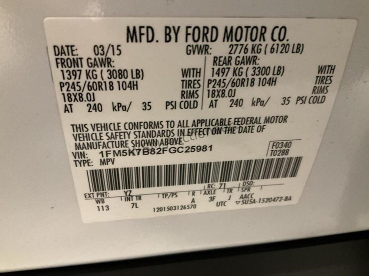 2015-ford-explorer-image-17