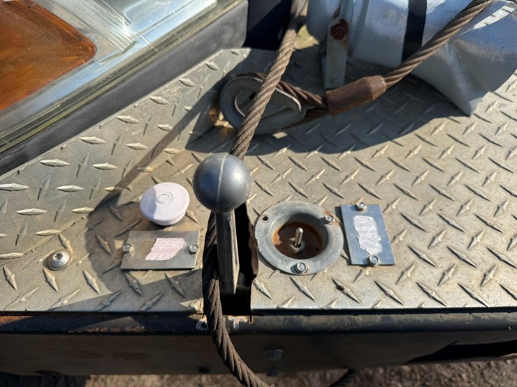 #2034-•-2012-ram-5500-heavy-duty-service-truck-image-10