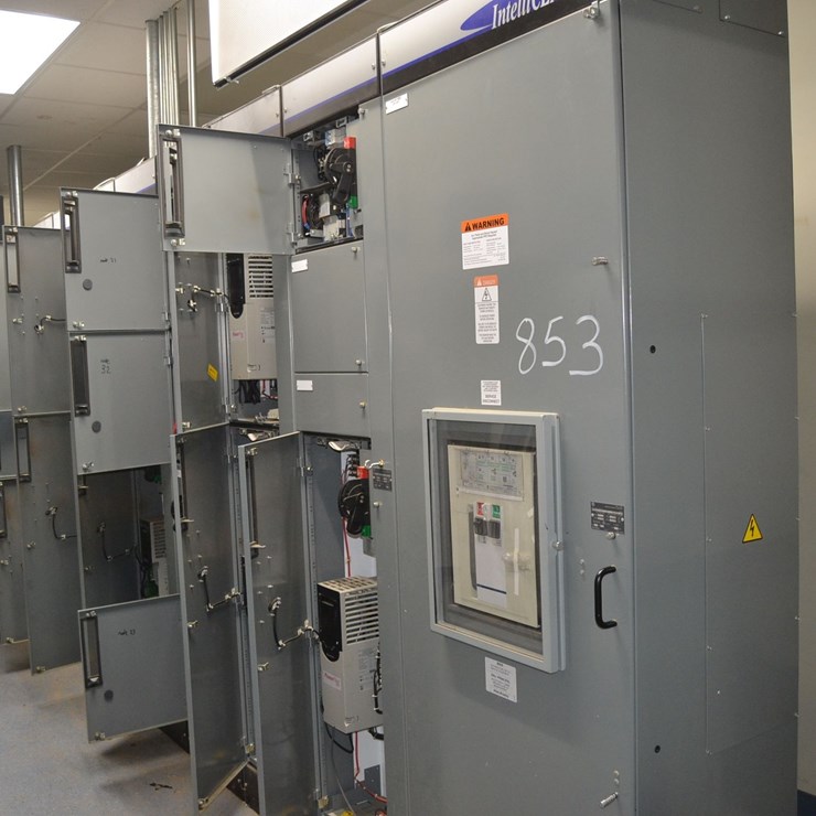 ALLEN BRADLEY 20 SECTION MCC PANEL W/ 9 SIZE 1 STARTER W/ 2 SIZE 2 STARTER W/ 11 SIZE 1 REVERSIBLE STARTER W/ 1 SIZE 2 REVERSIBLE STARTER W/ 1 SIZE 4 STARTER 
W/ (1) POWERFLEX 100HP STARTER W/ (1) POWERFLEX 30HP STARTER W/ (9) POWERFLEX 5HP STARTER