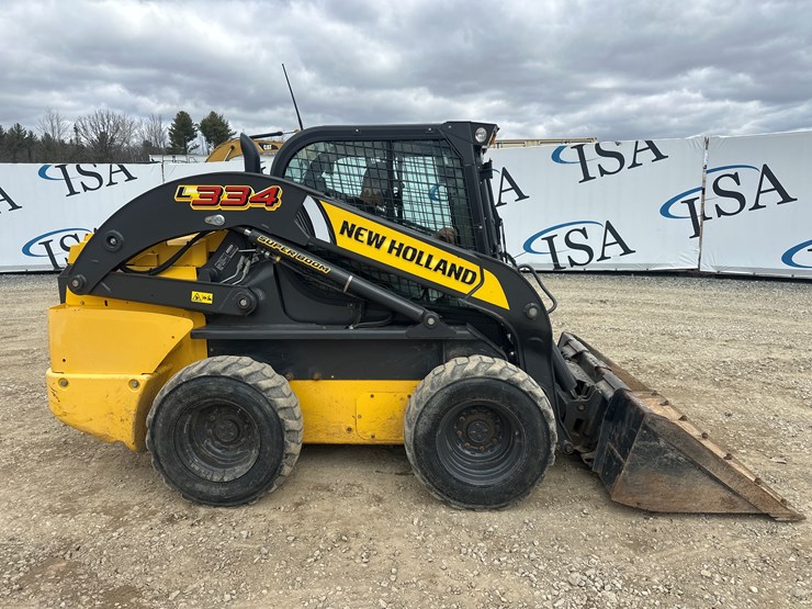 2021-new-holland-l334-image-6