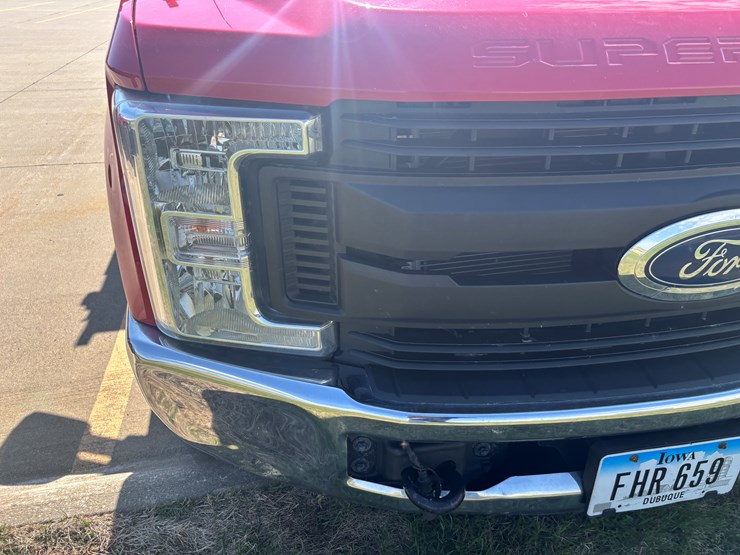 2017-ford-f350-image-17