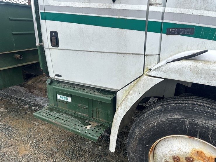 1998-massey-ferguson-8-image-12