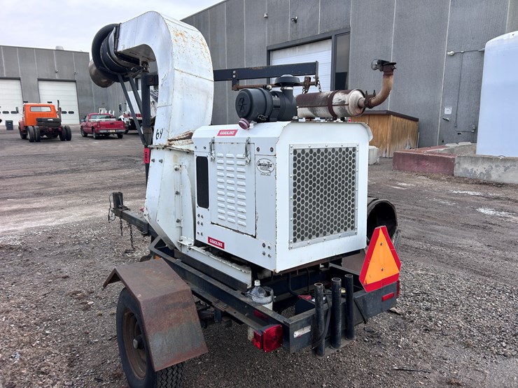 #1687-•-american-road-machinery-towable-leaf-vac-image-3