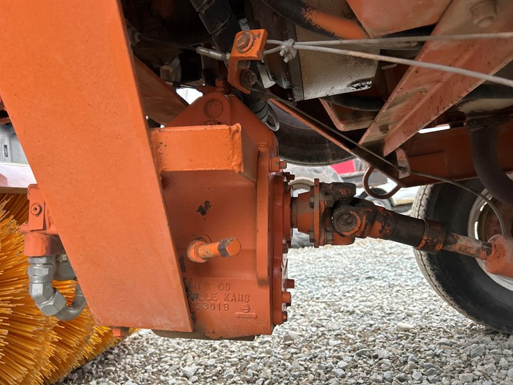 broce-rj350-image-19