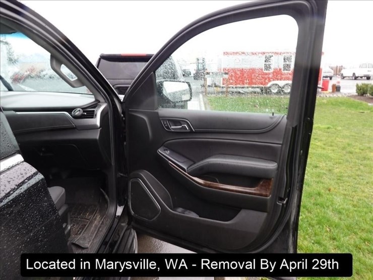 2018-chevrolet-tahoe-image-4