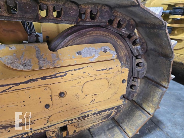 2022-caterpillar-d3-image-34