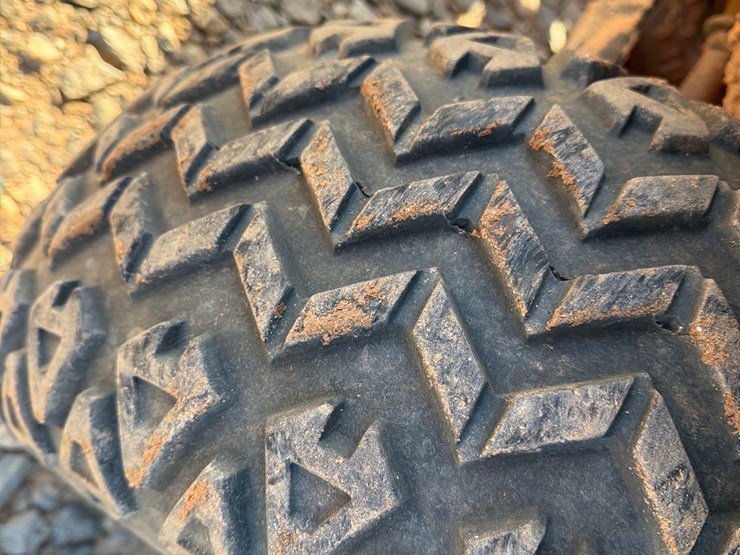 2019-club-car-carryall-1700-image-5