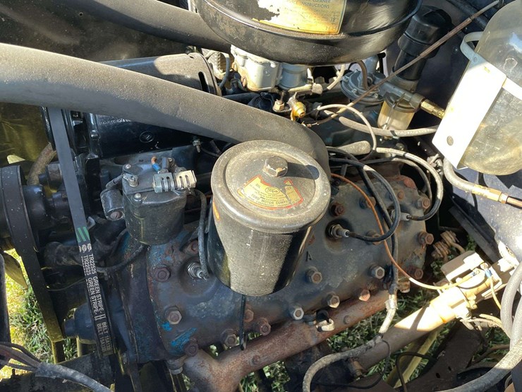 1948-ford-super-deluxe-convertible-image-96