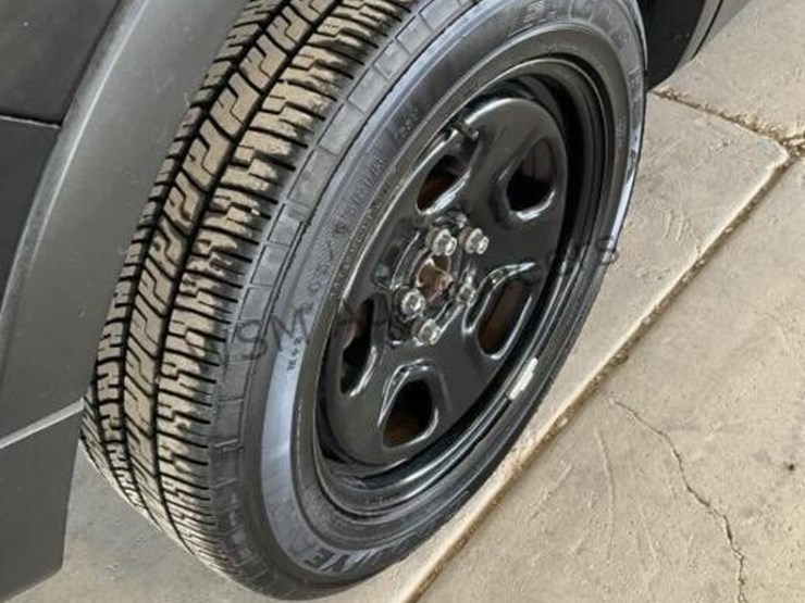 2017-ford-explorer-suv-image-8