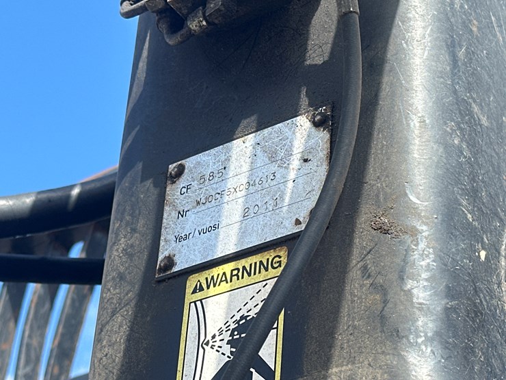 deere-1110e-image-44