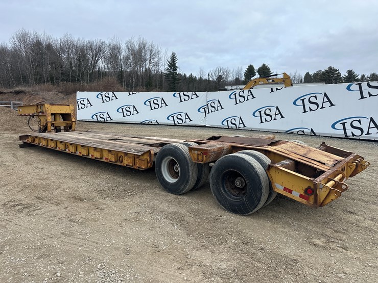 1986-massey-ferguson-8-image-3