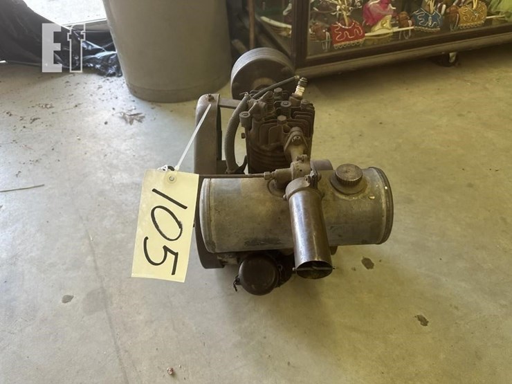 vintage-hit-&-miss-engine-image-2