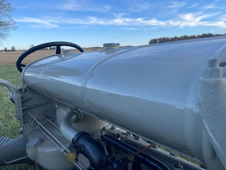 1929-fordson-tractor-image-13