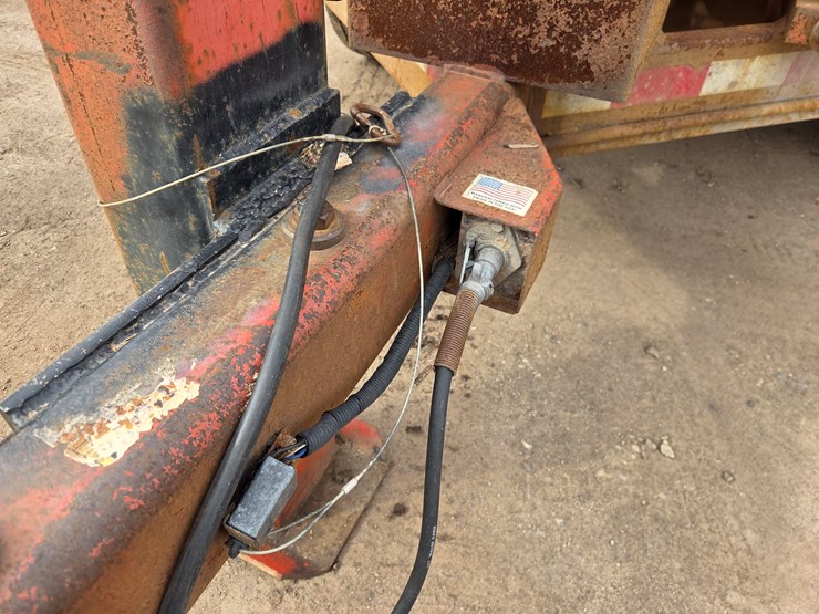 morbark-hurricane-2400xl-image-11