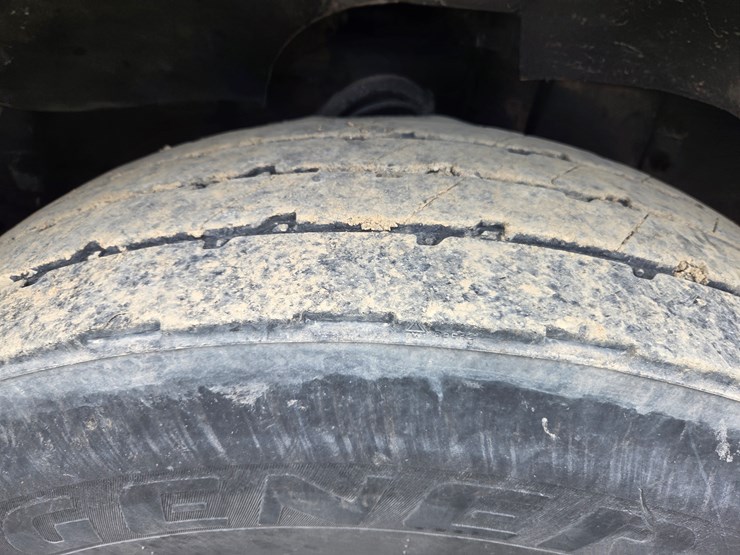 2007-massey-ferguson-8-image-66