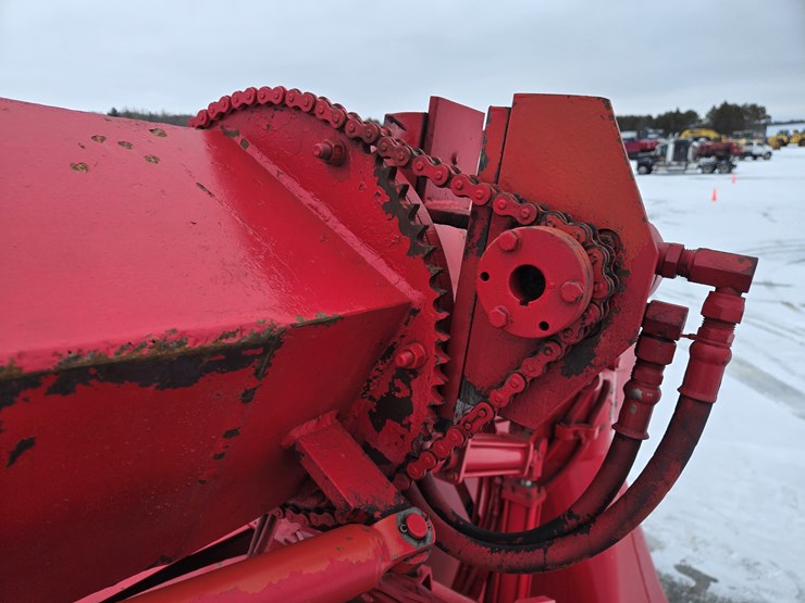 1994-massey-ferguson-8-image-66