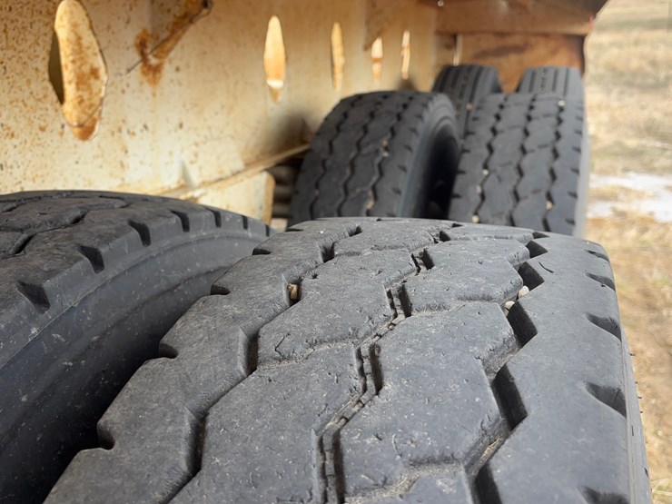 2016-crosscountry-tl-420-bcl-trailer-image-8