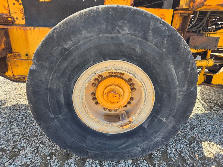 volvo-l120d-image-73