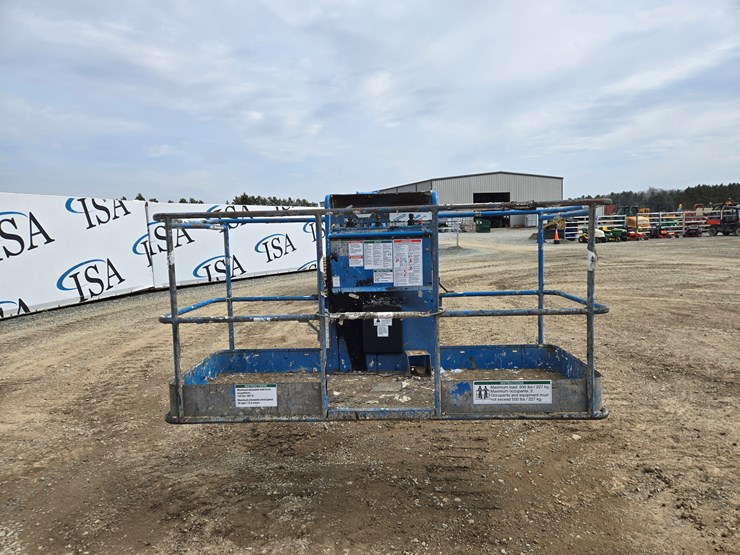 2007-genie-s85-image-8