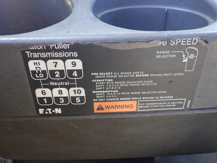 2012-international-prostar-image-41