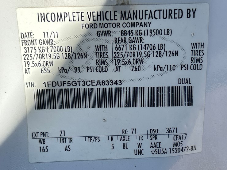 2012-ford-f550-image-61