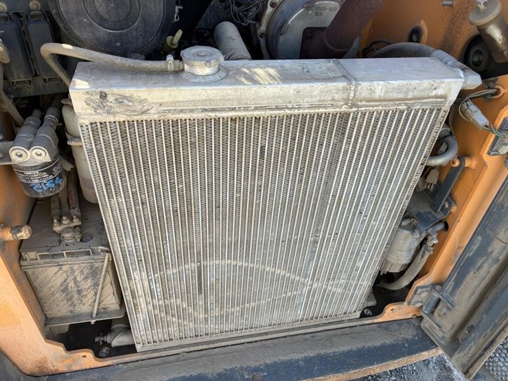 2018-mustang-1900r-image-21