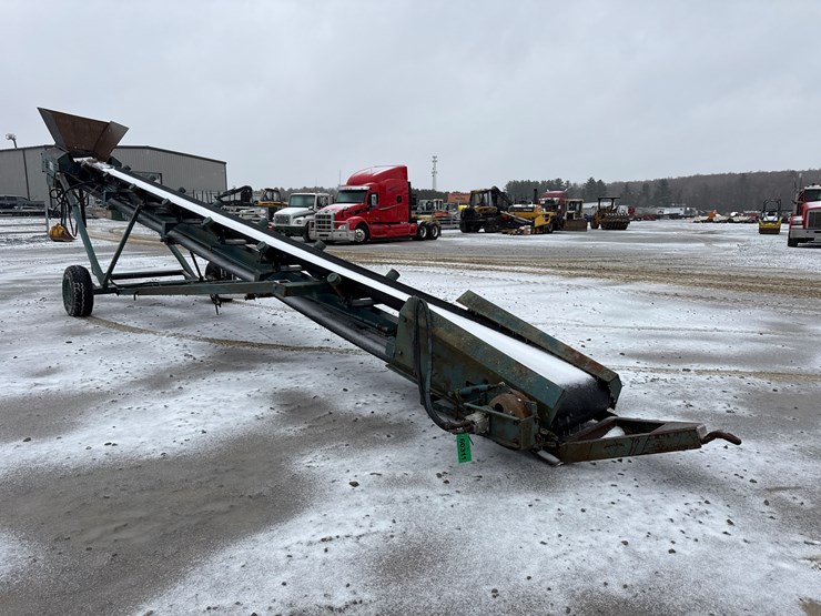 massey-ferguson-8-image-7