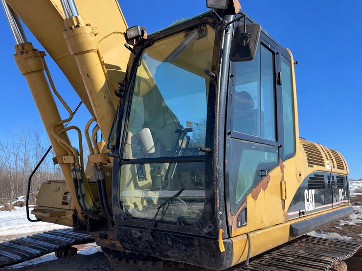 caterpillar-330c-image-45