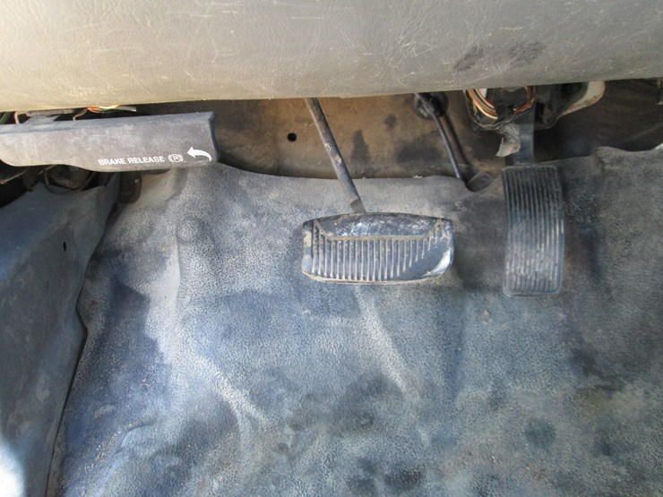 2007-ford-f550-image-56