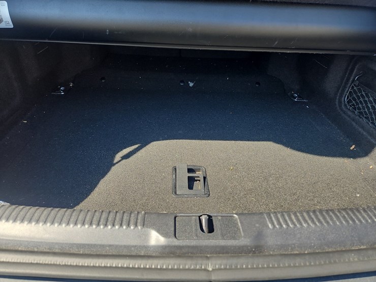 2011-audi-a5-quattro-2-door-convertible-image-14